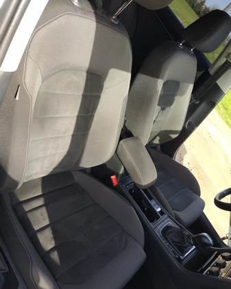 Volkswagen Golf cena 77500 przebieg: 129000, rok produkcji 2017 z Jarocin małe 596